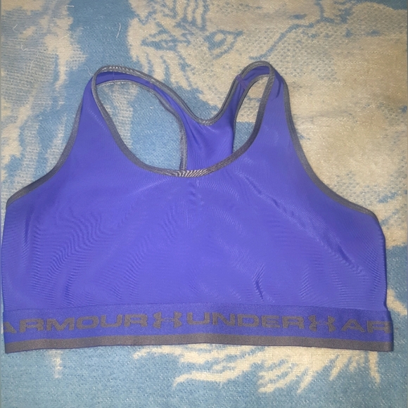 (M)🆕️💜Under Armour Mid Violet Sports Bra💜 Ptp 15"× L 12" - Picture 4 of 6